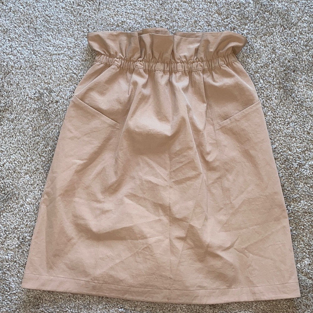 Lululemon Tan Skirt